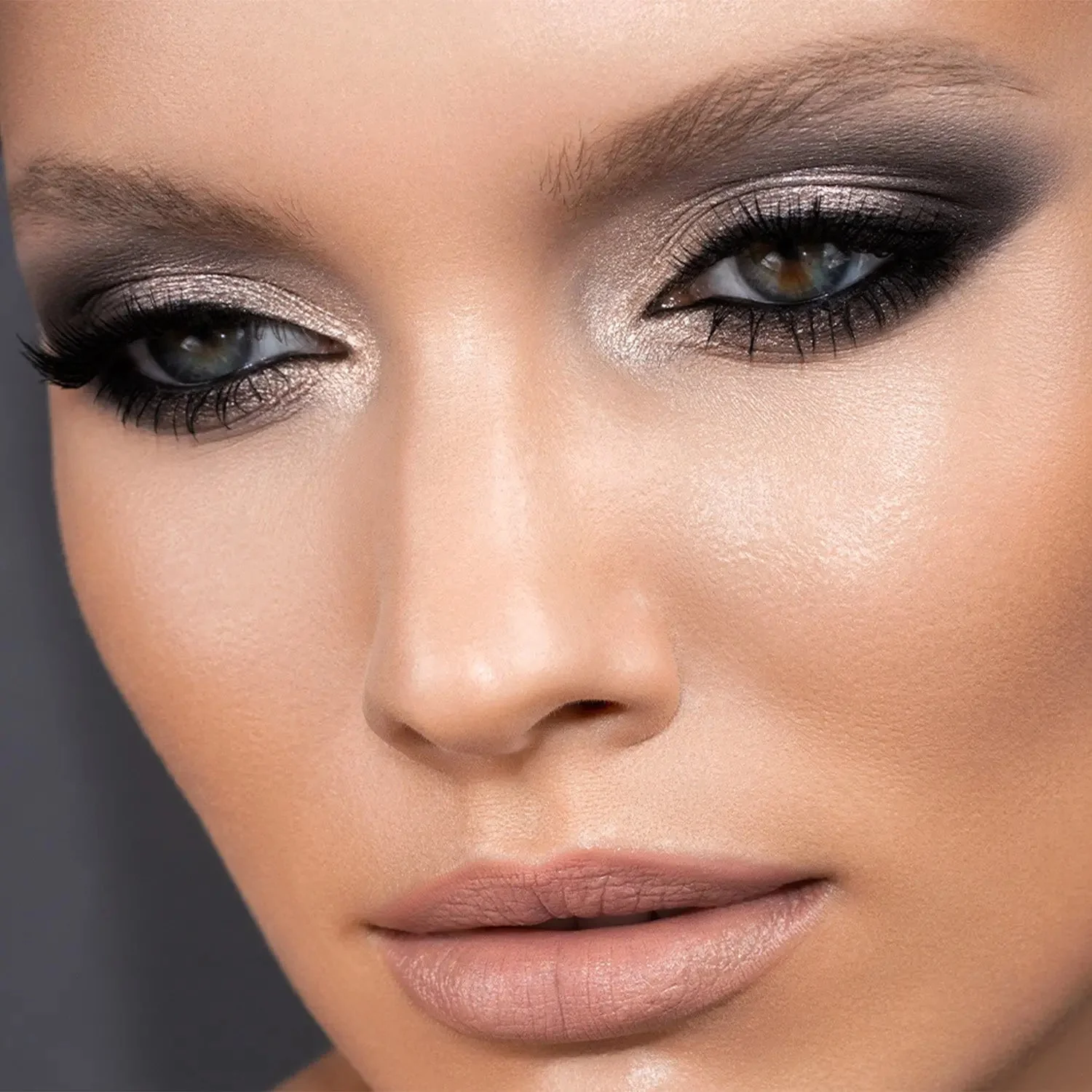 GLAM EYESHADOW PALETTE - Image 7
