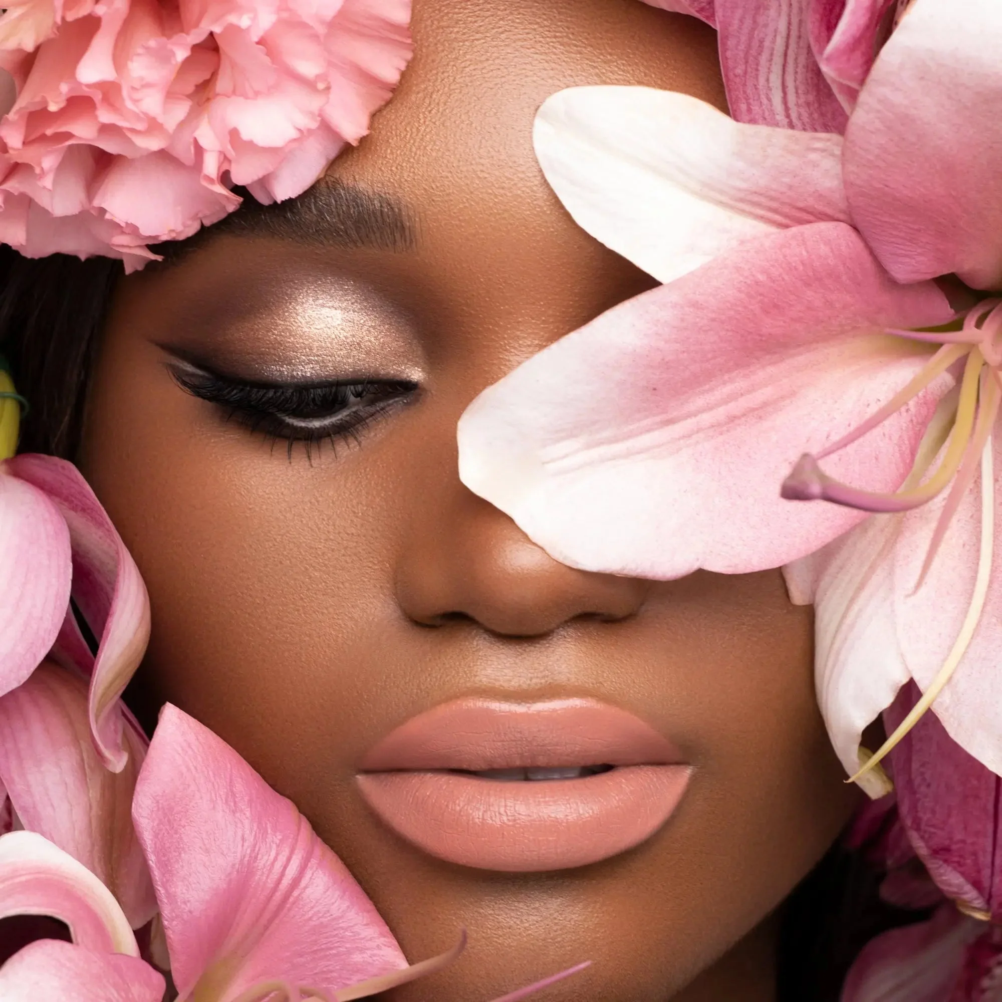 I NEED A ROSE LIPSTICK - Image 5