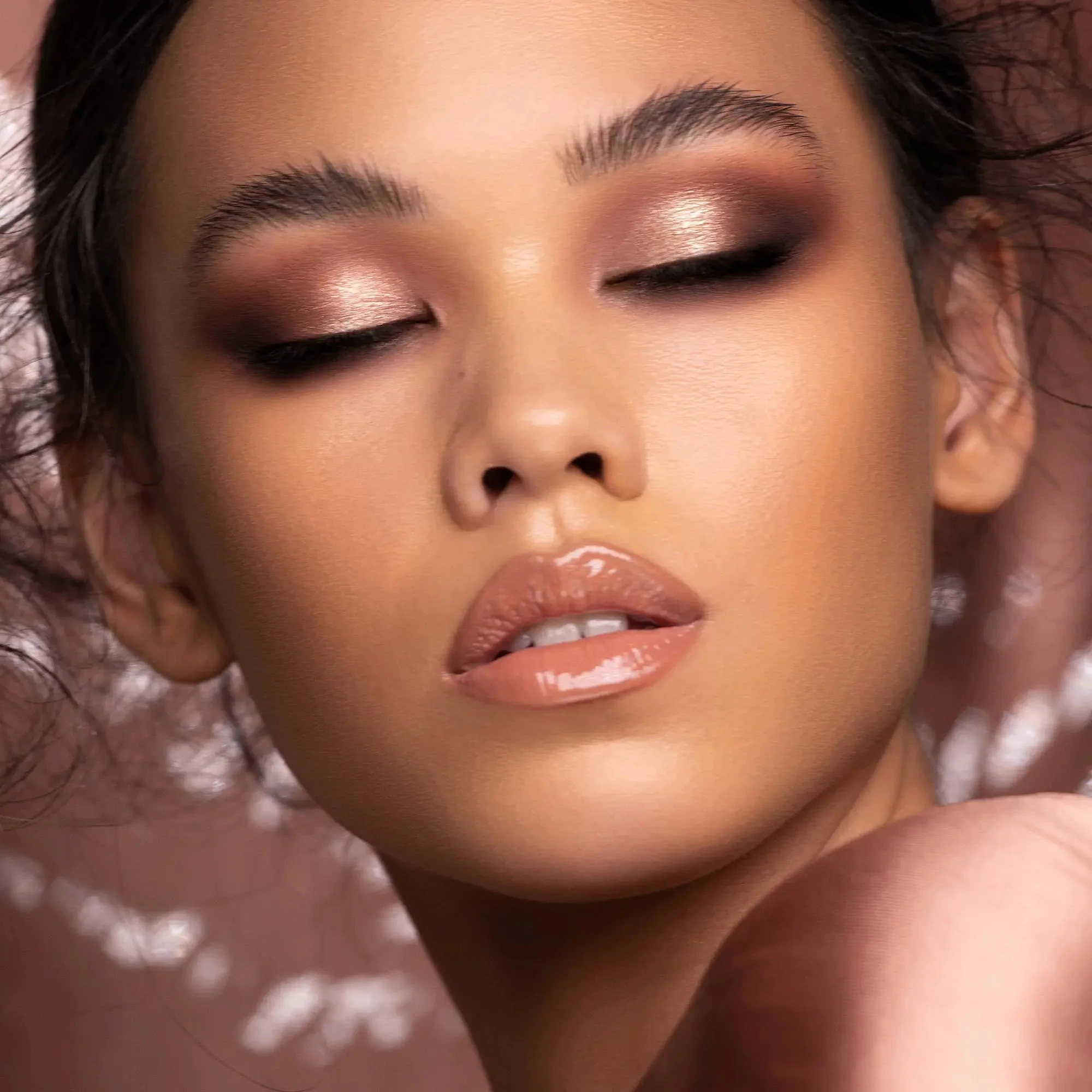 I NEED A ROSE LIP GLOSS - Image 5