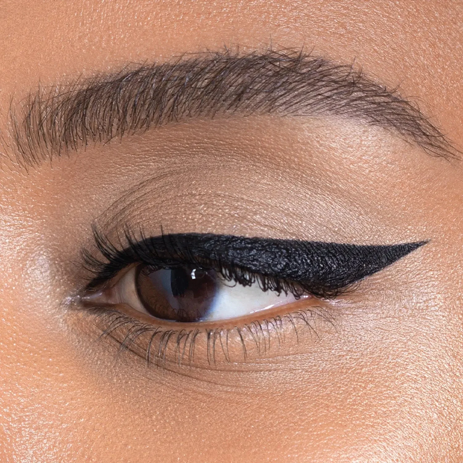 MACRO BLADE LIQUID LINER - Image 3