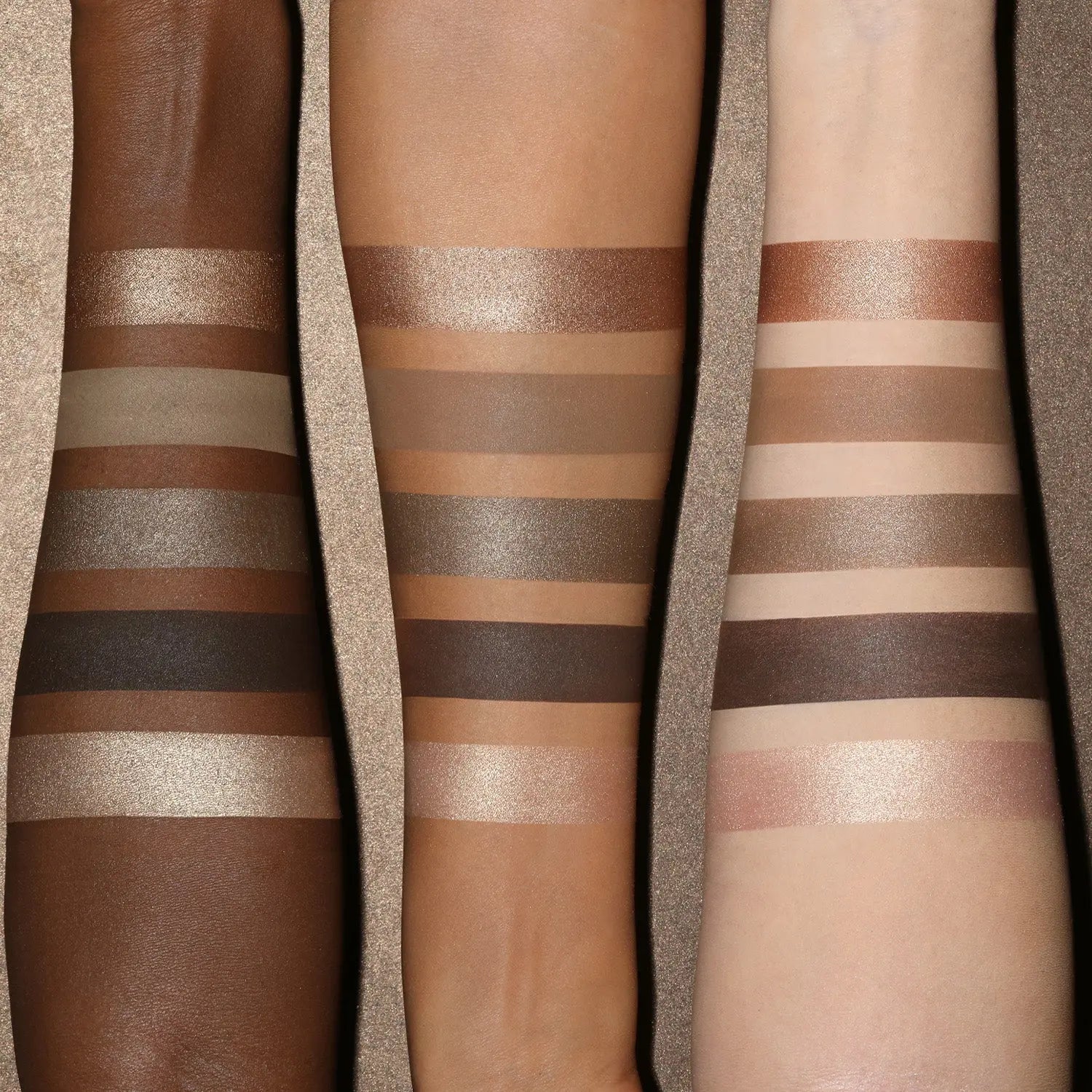 MINI GLAM EYESHADOW PALETTE - Image 3